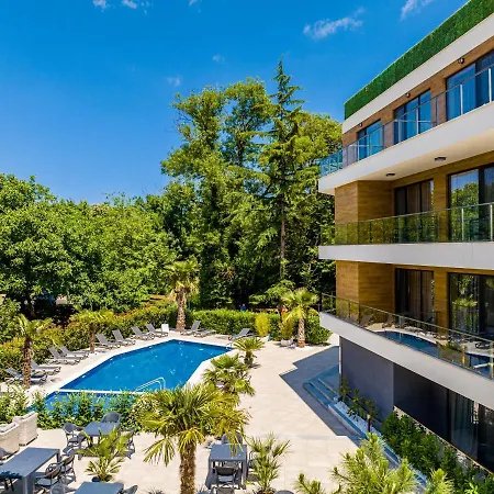 Touch Лозенец