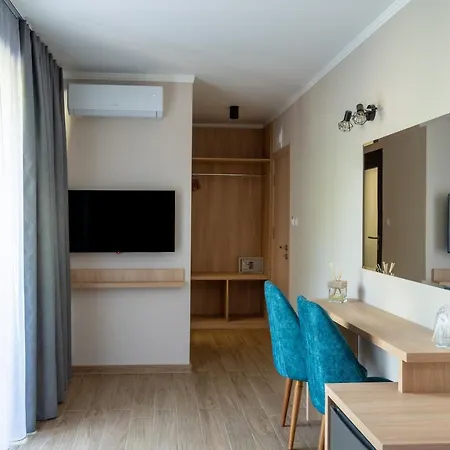 Touch Hotel *
